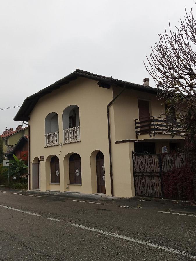 Bed & Breakfast Mezzaluna Feletto Bagian luar foto