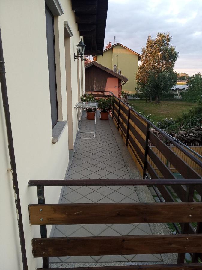Bed & Breakfast Mezzaluna Feletto Bagian luar foto